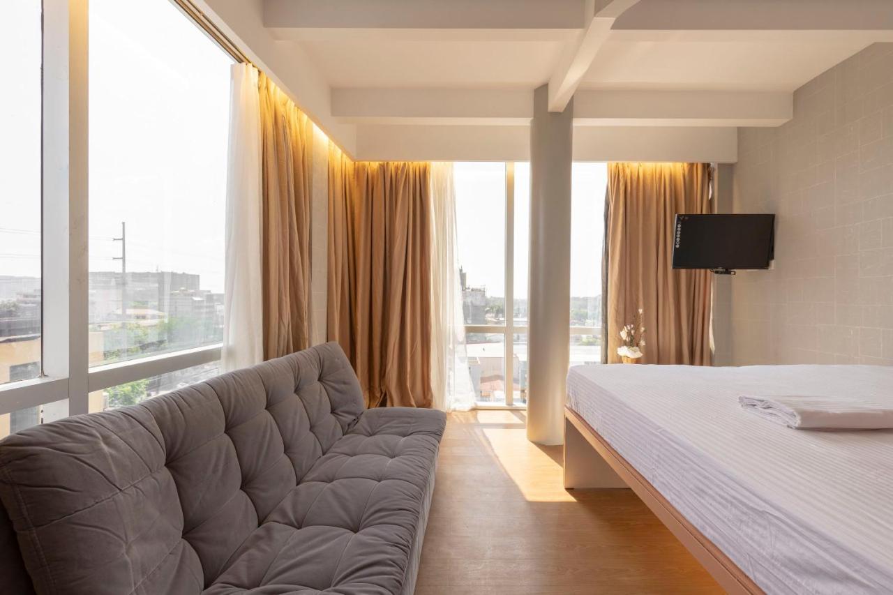 เซลาห์ พอดส์ มะนิลา Hotel ปาไซ ภายนอก รูปภาพ